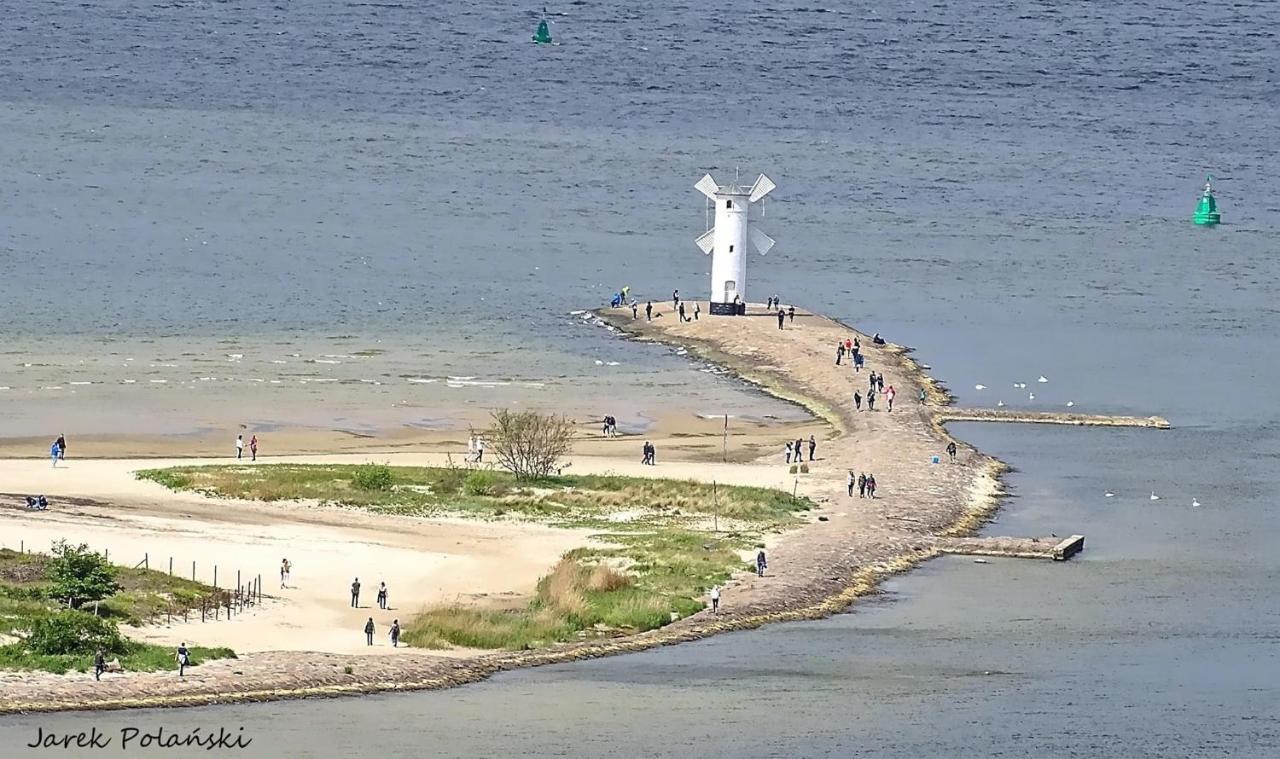 Willa 4 Pory Roku & Uznam Świnoujście Exteriör bild