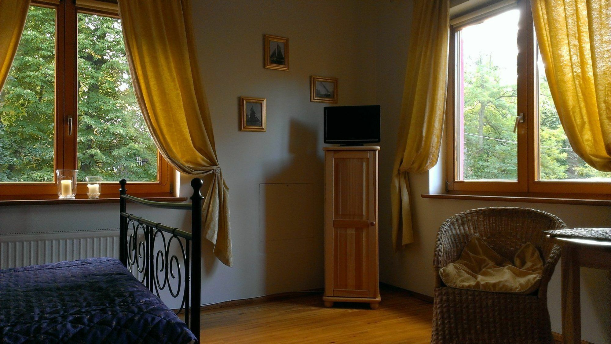 Willa 4 Pory Roku & Uznam Świnoujście Exteriör bild